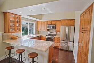 24010 Telegraph Hill Ct in Santa Clarita, CA - Building Photo - Building Photo