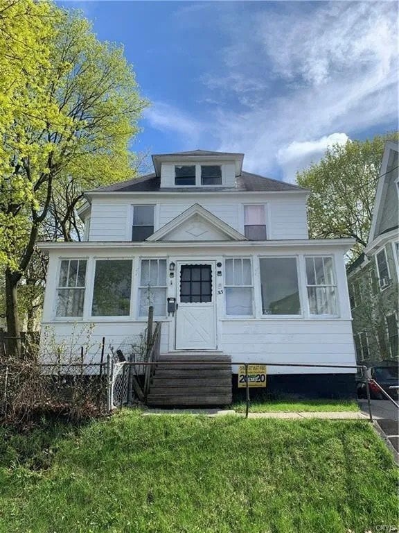 property at 313 Grant Ave