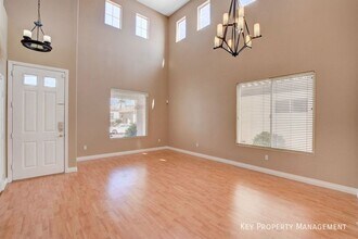 339 Falcons Fire Ave in Las Vegas, NV - Building Photo - Building Photo