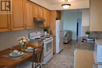 238 Bonis Ave in Toronto, ON - Building Photo - Building Photo