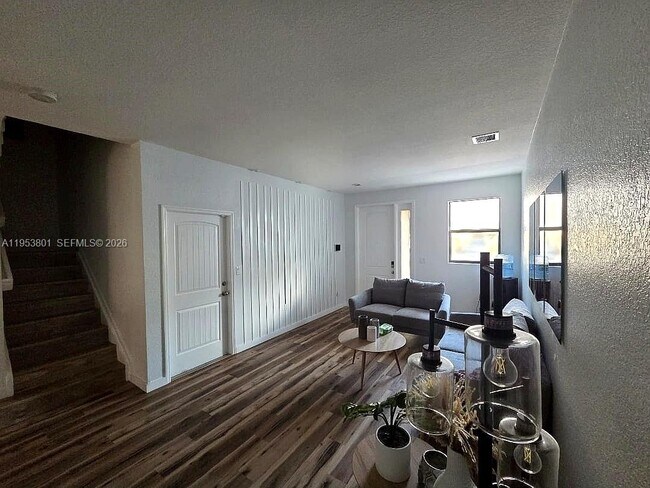 540 NE 33rd Terrace in Homestead, FL - Foto de edificio - Building Photo