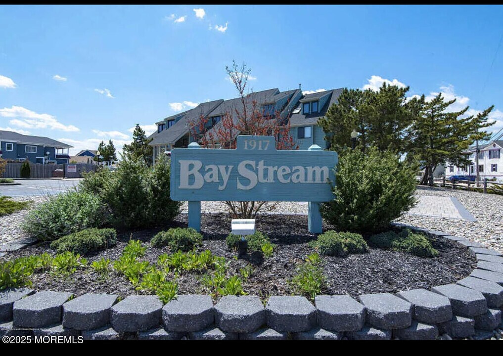 1917 Bay Blvd in Seaside Heights, NJ - Building Photo