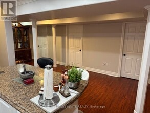1584 Quail Run Dr in Oshawa, ON - Building Photo - Building Photo