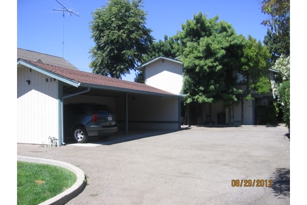 839 Villa St in San Jose, CA - Foto de edificio