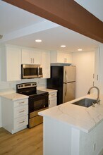 3535 Banbury Dr in Riverside, CA - Building Photo - Building Photo