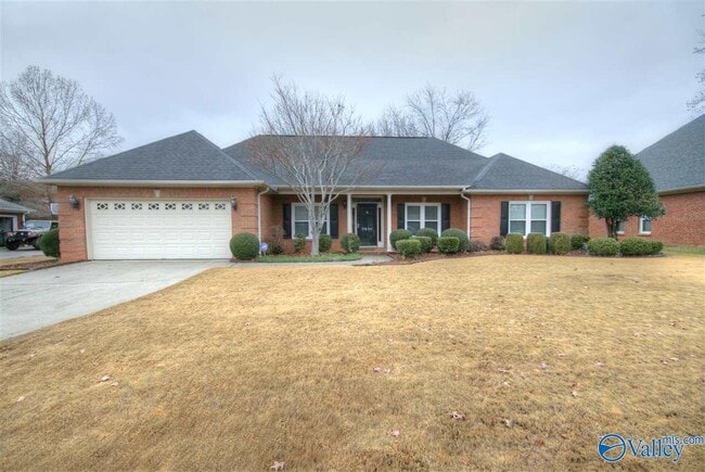 property at 2654 Quarter Ln SE