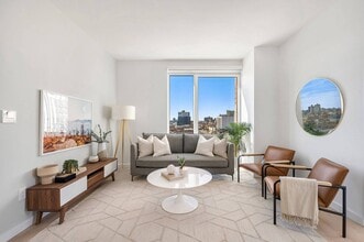 The Highland Apartments in Brooklyn, NY - Foto de edificio - Building Photo