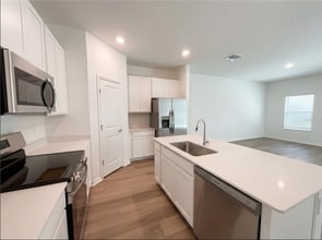 8355 SW 197th Court Rd in Dunnellon, FL - Foto de edificio - Building Photo