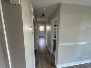 924 Gossman Dr in Virginia Beach, VA - Building Photo - Building Photo