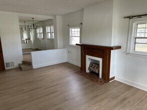 1618 W Pine St in Wichita, KS - Building Photo - Building Photo