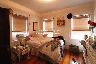 163 Summer St, Unit 36 in Somerville, MA - Building Photo - Building Photo