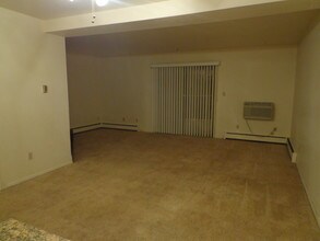 1625 W Elizabeth St-Unit -F4 in Fort Collins, CO - Building Photo - Building Photo