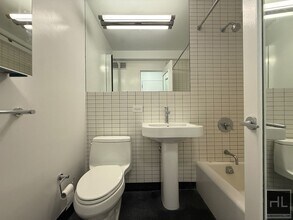 East 39th Street in New York, NY - Building Photo - Building Photo