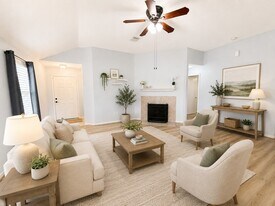 15842 Little Miss Creek Dr in Cypress, TX - Building Photo