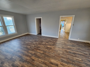 221 S 13th St in Independence, KS - Building Photo - Building Photo
