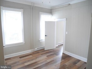 643 S Potomac St-Unit -LOWER in Baltimore, MD - Building Photo - Building Photo