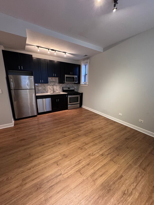 4628 N Leavitt St, Unit #GDN in Chicago, IL - Foto de edificio - Building Photo