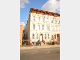 505 Central Ave in Brooklyn, NY - Building Photo