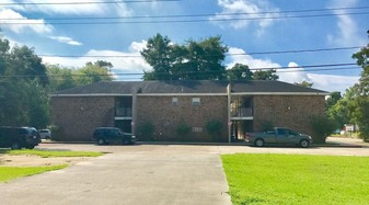 2139 Highway 90 W Apartamentos