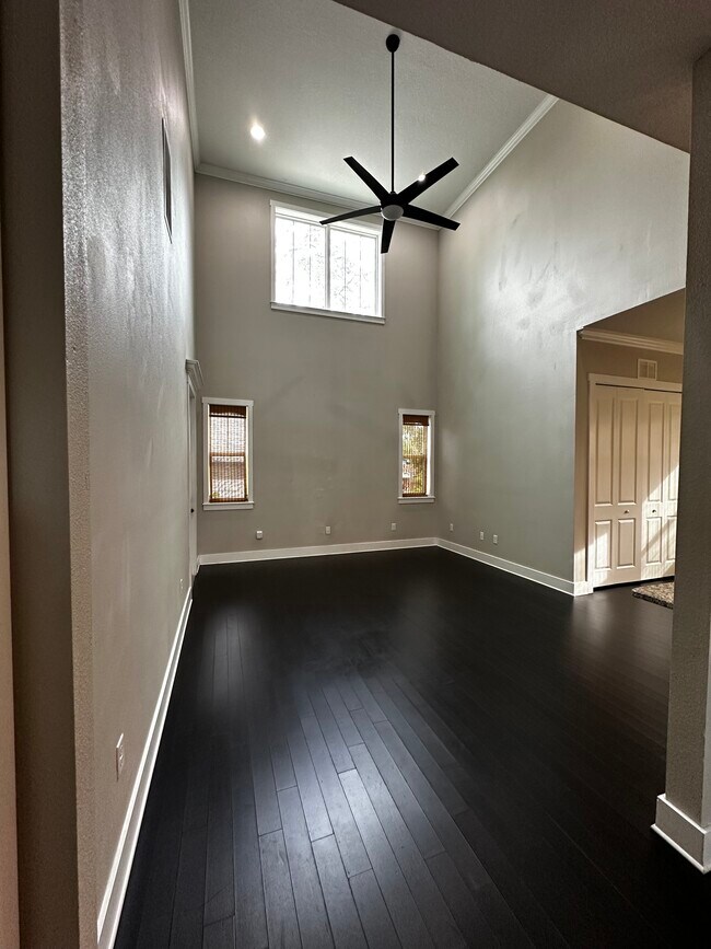 201 W Hiawatha St in Tampa, FL - Building Photo - Building Photo