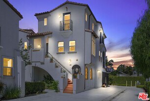 7029 Passons Blvd, Unit Pico Rivera in Pico Rivera, CA - Building Photo