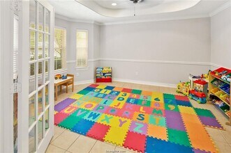 2419 Newark Cir in College Station, TX - Building Photo - Building Photo