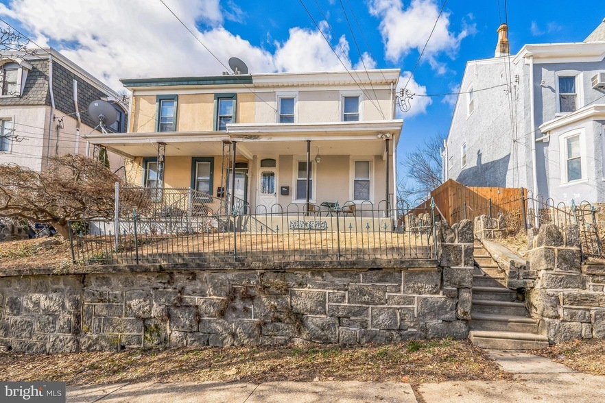 4118 Pechin St in Philadelphia, PA - Building Photo