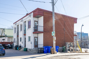 218 Des Allumettières Boul Apartments