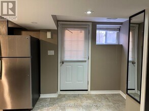 5215 Micmac Crescent in Mississauga, ON - Building Photo - Building Photo