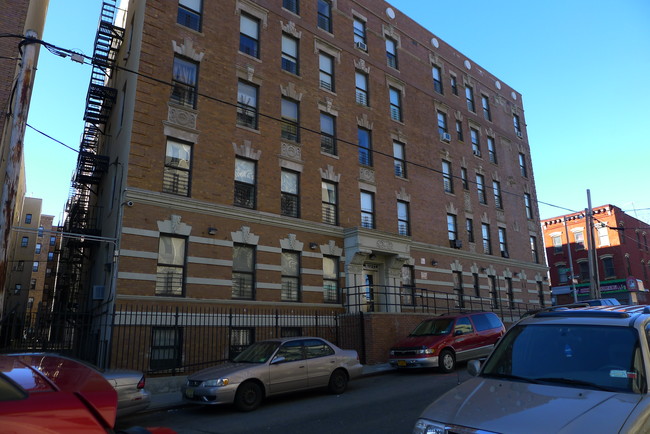 620 E 170th St in Bronx, NY - Building Photo - Building Photo