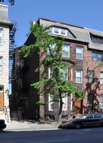 1211 N Calvert St in Baltimore, MD - Building Photo