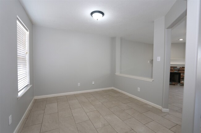 13518 Sherman Oaks Dr in Houston, TX - Building Photo - Building Photo