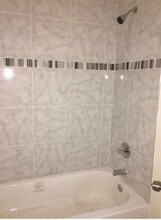 853 SW 9th Ct in Pompano Beach, FL - Foto de edificio - Building Photo