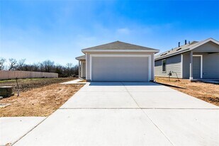 177 Pink Footed Pass in Uhland, TX - Building Photo