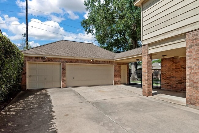 14231 Championship Ln