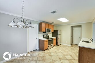 10207 Rainbow Creek in San Antonio, TX - Foto de edificio - Building Photo