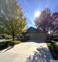 939 Turnberry Dr in Sparks, NV - Building Photo