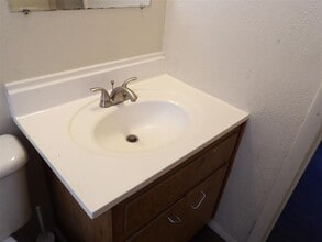 2312 NW 30th St in Lawton, OK - Building Photo - Building Photo