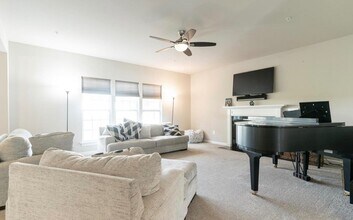 6100 Oglethorpe Mill Dr in Brandywine, MD - Building Photo - Building Photo