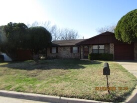 125 SW 68th St in Lawton, OK - Building Photo