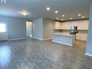 121 Prosecco Path in Leander, TX - Building Photo - Building Photo