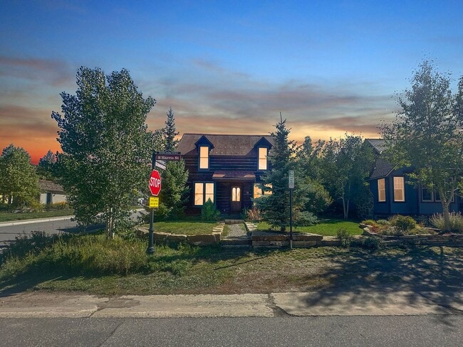 property at 100 S Harris St