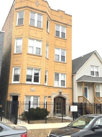 1937 N Monticello Ave in Chicago, IL - Building Photo - Building Photo