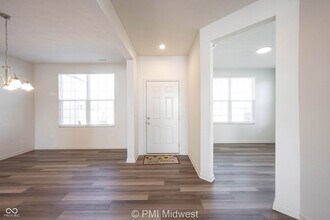 6809 Blackwater Ln in Brownsburg, IN - Foto de edificio - Building Photo