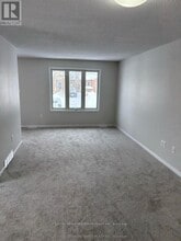 331 Simpson Crescent in London, ON - Building Photo - Building Photo