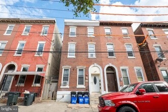 1415 N 18th St in Philadelphia, PA - Building Photo - Building Photo