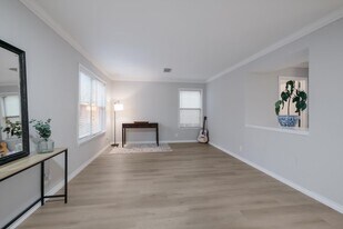 834 Quitman Oak in San Antonio, TX - Building Photo