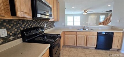 832 Sunrise Dr in Lochbuie, CO - Building Photo - Building Photo