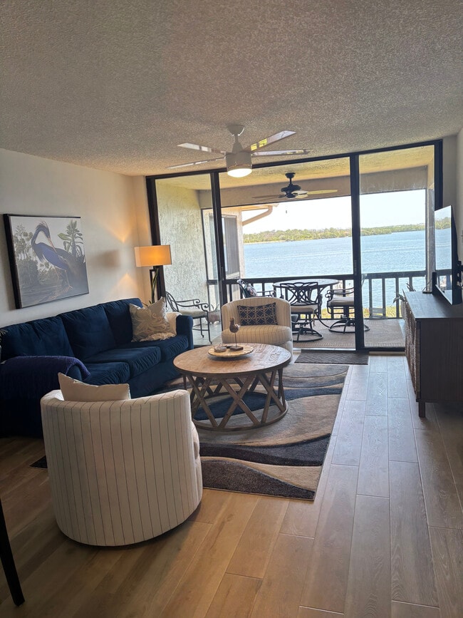 property at 1813 Mariner Dr