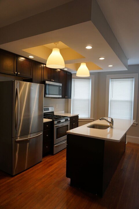 637 Smith St in Providence, RI - Building Photo